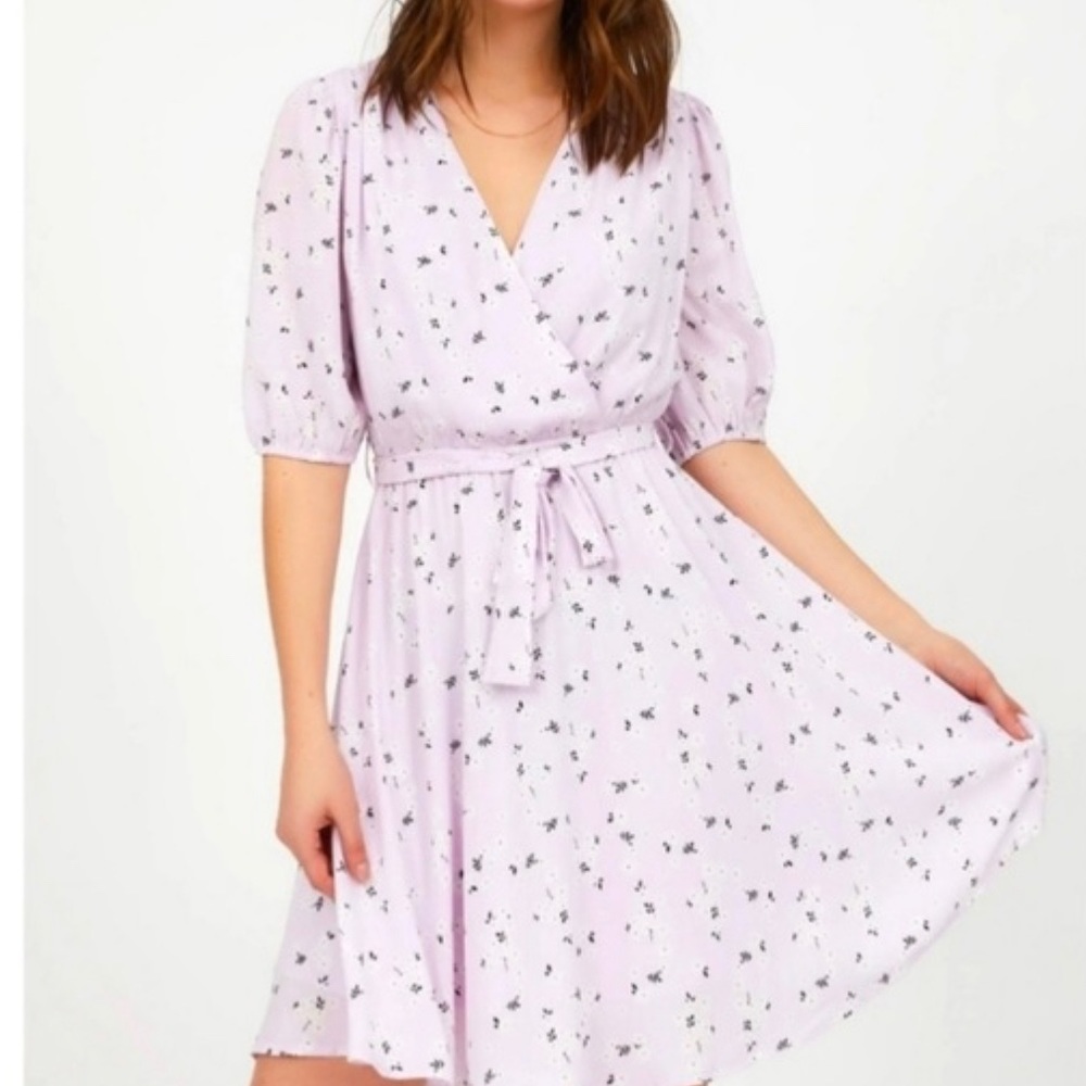 Floral dress in color Lilac by Suzy Shier